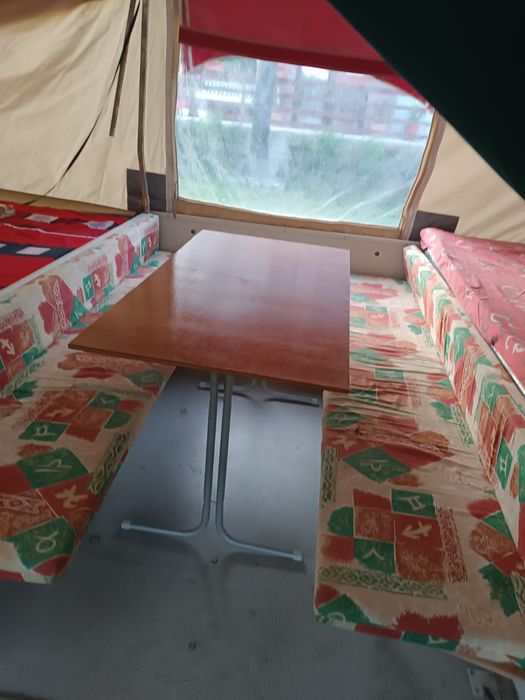 Vând remorci tip rulota/cort  pentru camping împreună sau separat