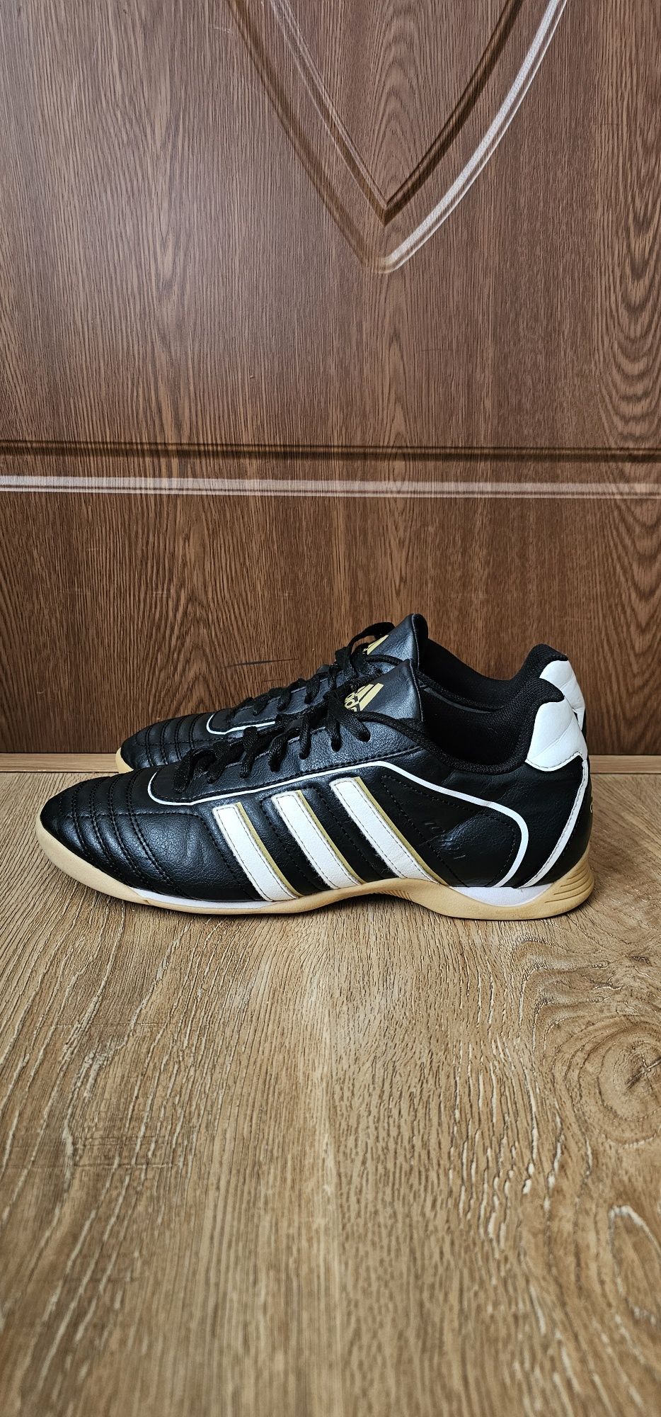 Футболни обувки Adifas non marking