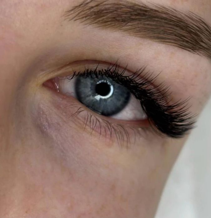 Наращивание ресниц