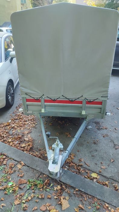 Remorca auto cu prelata 750 kg