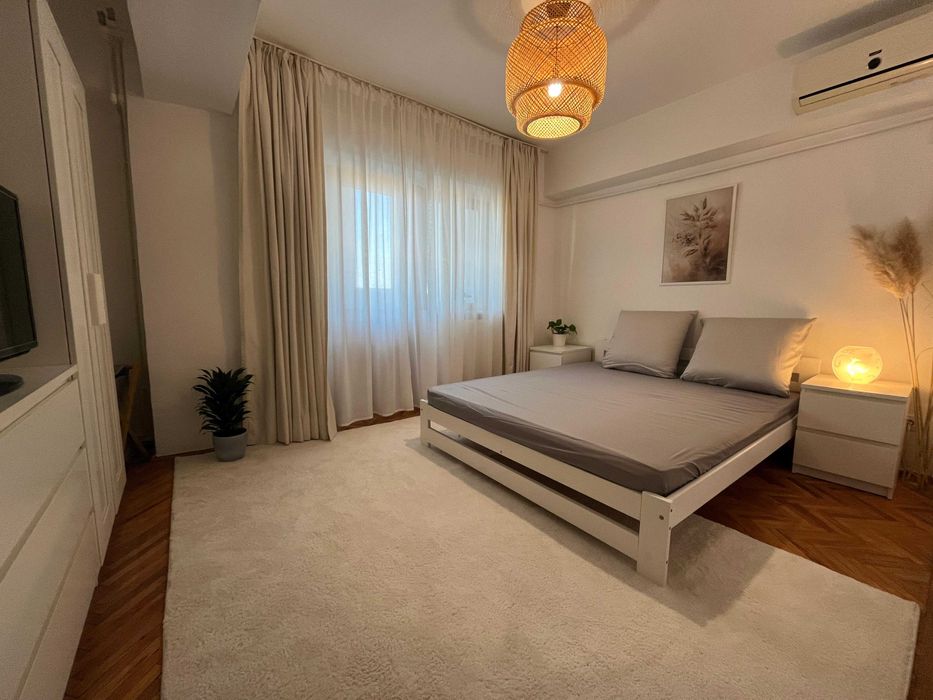 Apartament 2 camere central superb | renovat 2025 | Proprietar
