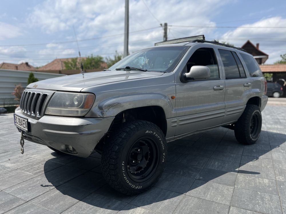 Vand/ schimb jeep grand cheroche 2.7