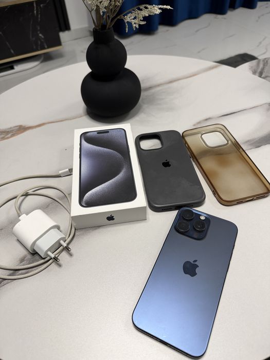 Iphone 15 Pro Max 256gb Albastru titanium full box 10/10