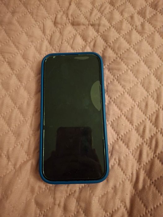 Iphone 15 256GB Состояние аккумулятора: 95%