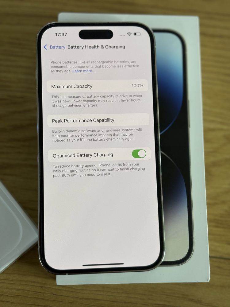 Бартер като нов iphone 14 pro 256