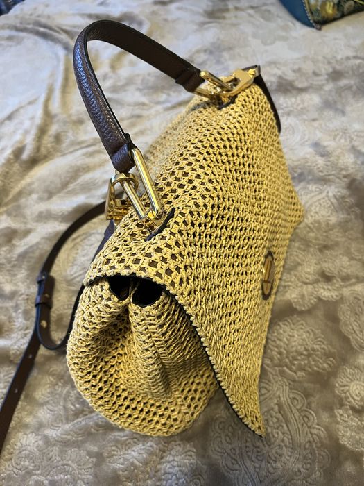 Coccinelle кожена чанта