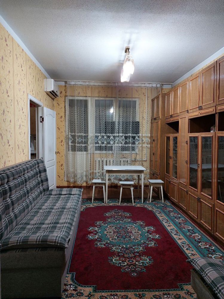 Продаётся 2х комнатная квартира с обстановкой.метро Буюк Ипак Йули.