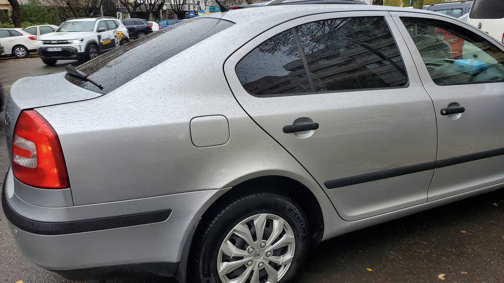 Skoda Octavia 2; 1,6 Benzină, 2010 – Unic proprietar! Stare excelenta!