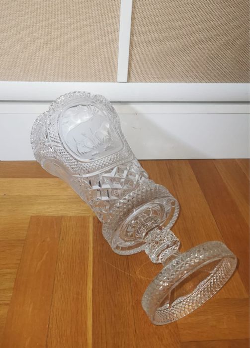 Антикварна винтидж ваза ръчна изработка духано стъкло цвят едноцветна