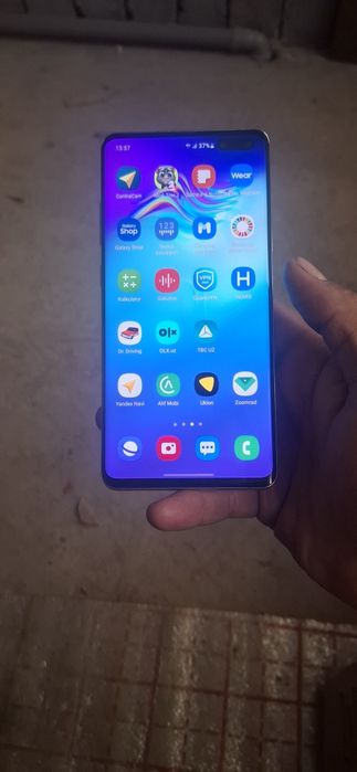Samsung S10 5G 8/256 ishlashi hammasi zor alishgan joyi yoq