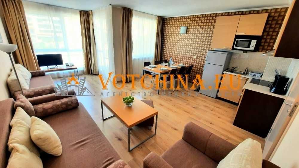 Продава се Тристаен апартамент в Обзор - 100 кв.м за 1030 €/кв.м - Снимка #1