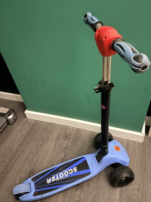 Самокат детский.