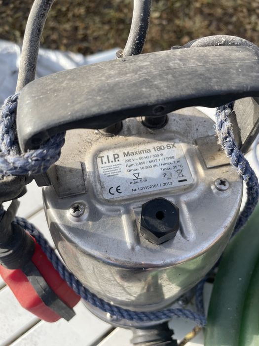 Pompă submersibilă T.I.P. Maxima 180 SX – 500W, cu furtun inclus