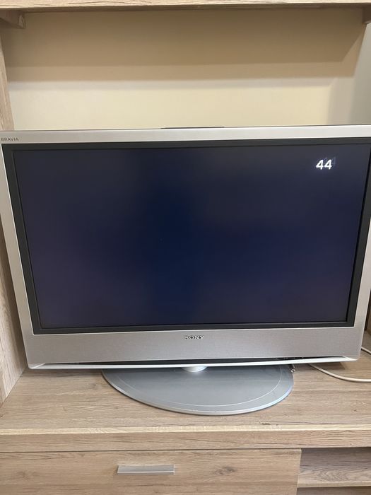 Продам телевизор