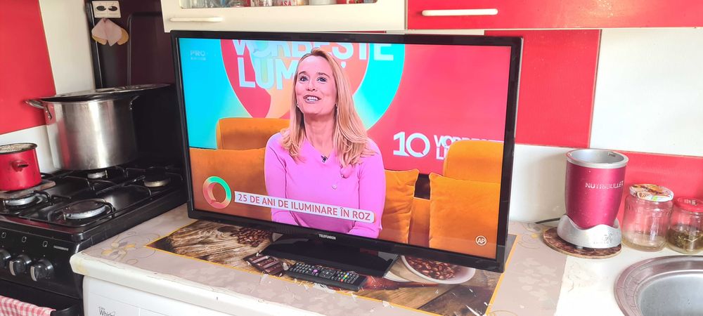 TV 81 cm = 280 lei
