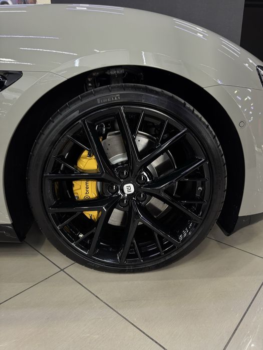 XIAOMI SU7  max 2024