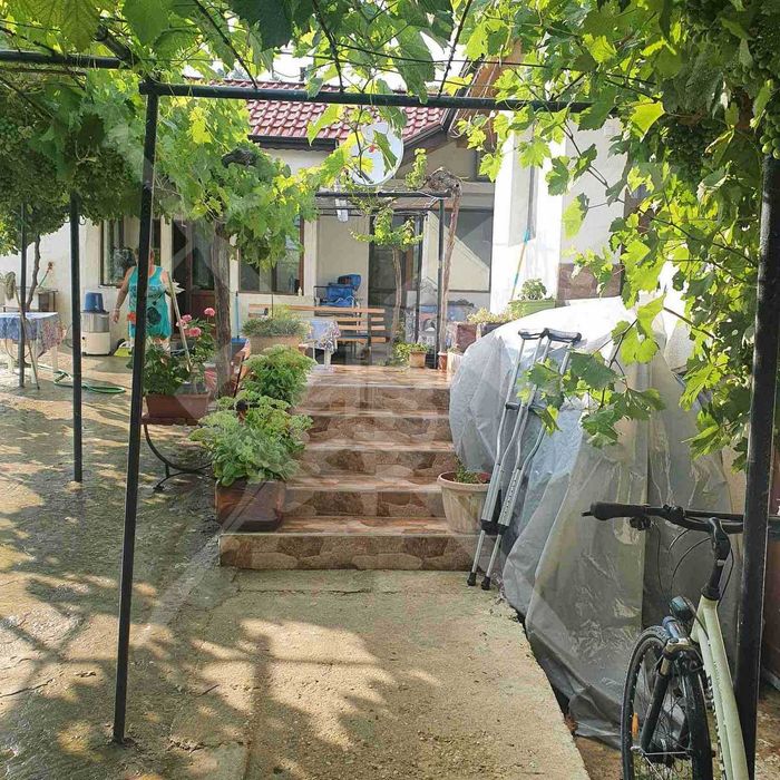 Къща в село Кипра- 90369