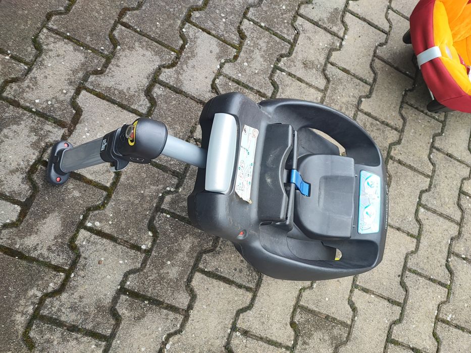 Scoica carucior maxi cosi cabriofix scaun masina nu britax cybex