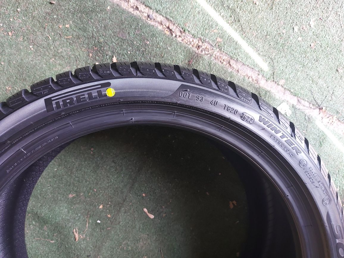 225 40 18 Pirelli DOT 2022 iarna runflat NOI