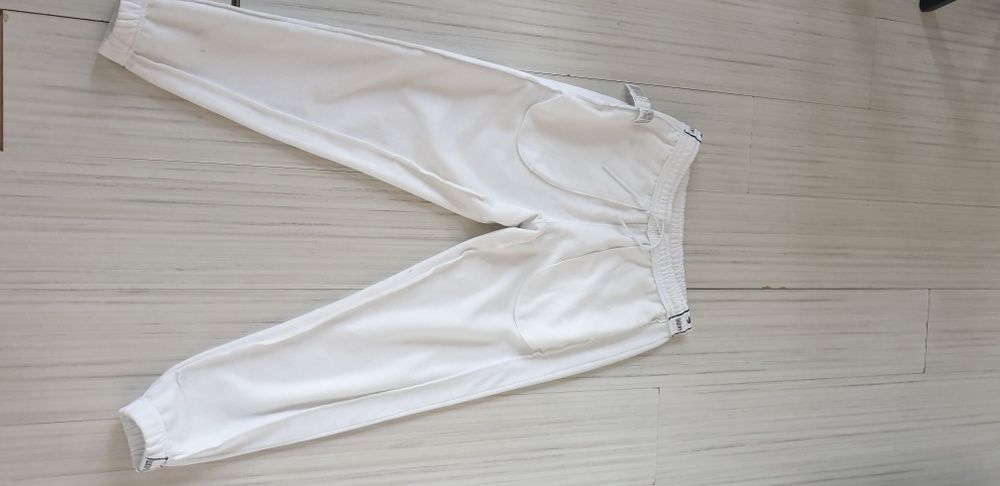 Lacoste Tapered Fit Pant Mens Size 4 - M НОВО! ОРИГИНАЛ! Мъжко Долнище