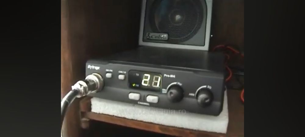 Statie radio a CB Bytrex Pro-M4 nefolosita.Antena Sunker Elite CB115