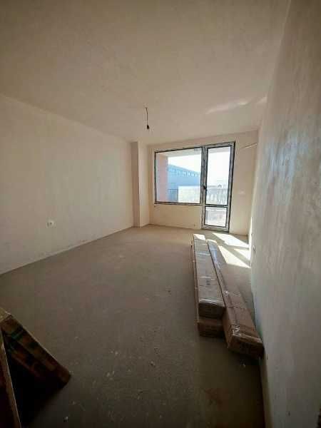 Продава се Двустаен апартамент в Бургас, Изгрев - 69 кв.м за 1421 €/кв.м - Снимка #1