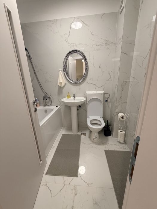 Cazare    Regim hotelier Militari Residence