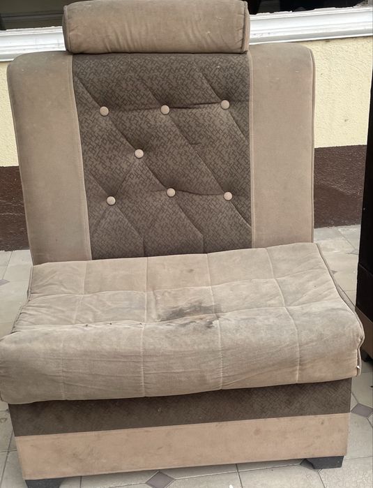 Yumshoq mebel ishlatilgan yuvisa yahshi boladi 2 tali komplekt