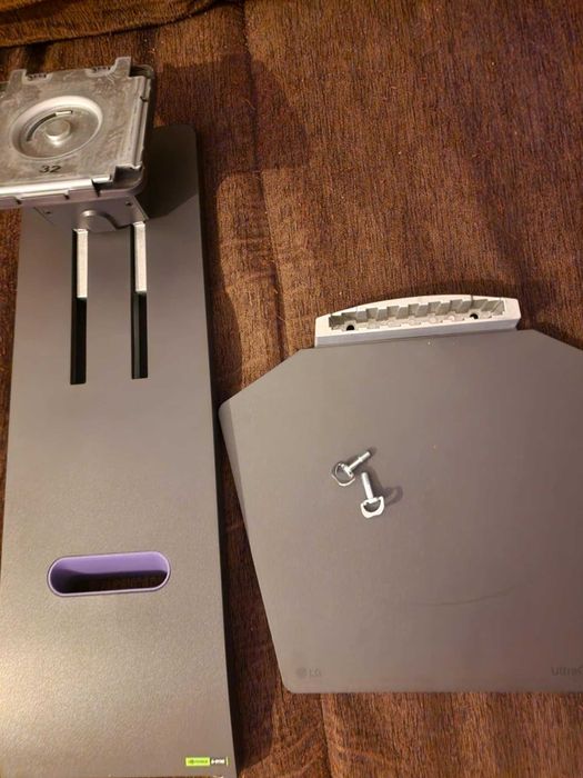 Vanzare LG 31.5" 32GS95UV-B