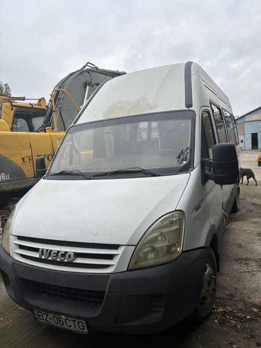Iveco Daily 16+1