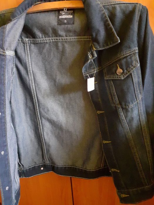Greaca de blugi noua S