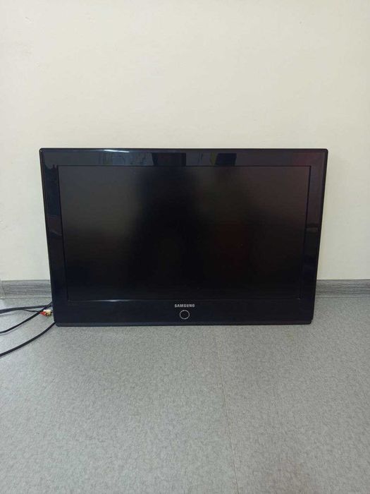 Телевизор Samsung