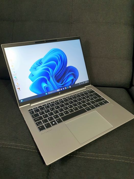Hp EliteBook 845 g10,Ecran 14",Cpu Ryzen 5 7540u,Ram 16gb DDR5,SSD 512