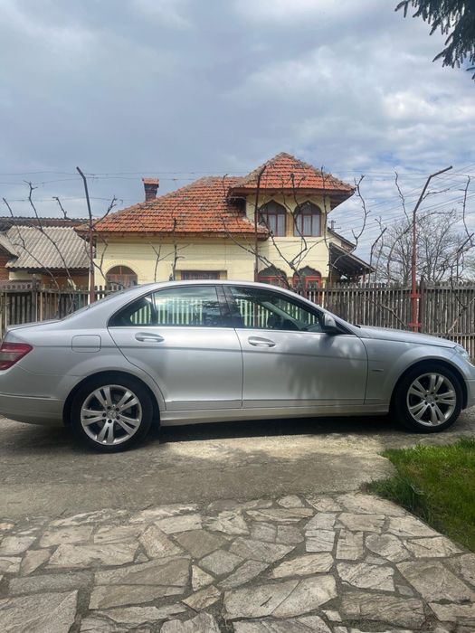Mercedes c 220 - unic proprietar