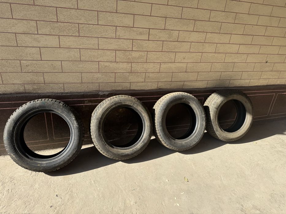 Шины 185/60R15 СРОЧНО