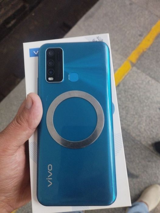 Telefonlar sotiladi