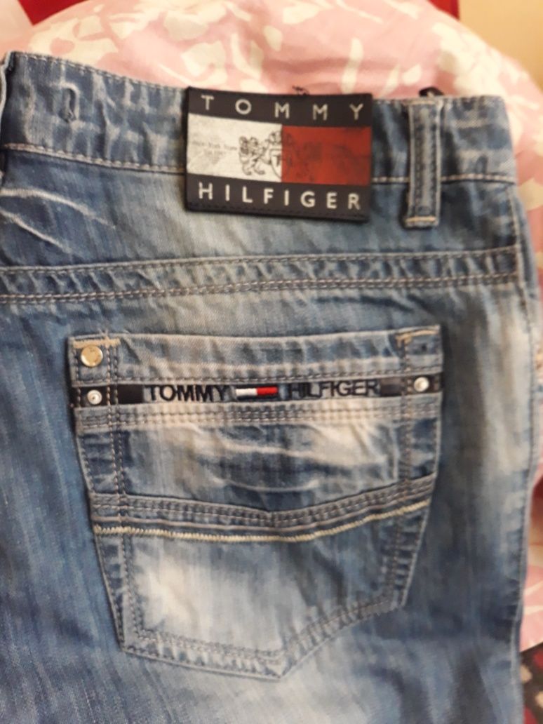 vand jeans tommy