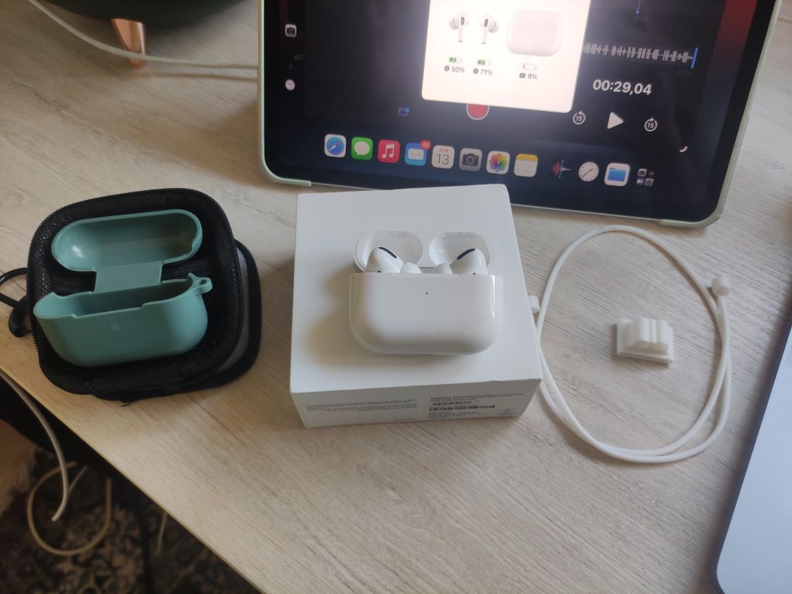 Apple AirPods Pro MagSafe