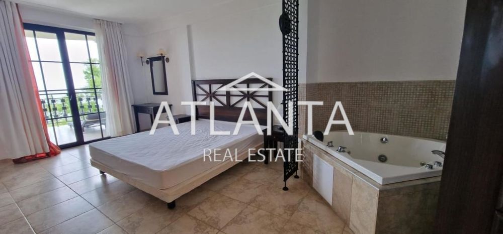 Продава се Тристаен апартамент в Обзор - 124 кв.м за 1291 €/кв.м - Снимка #6