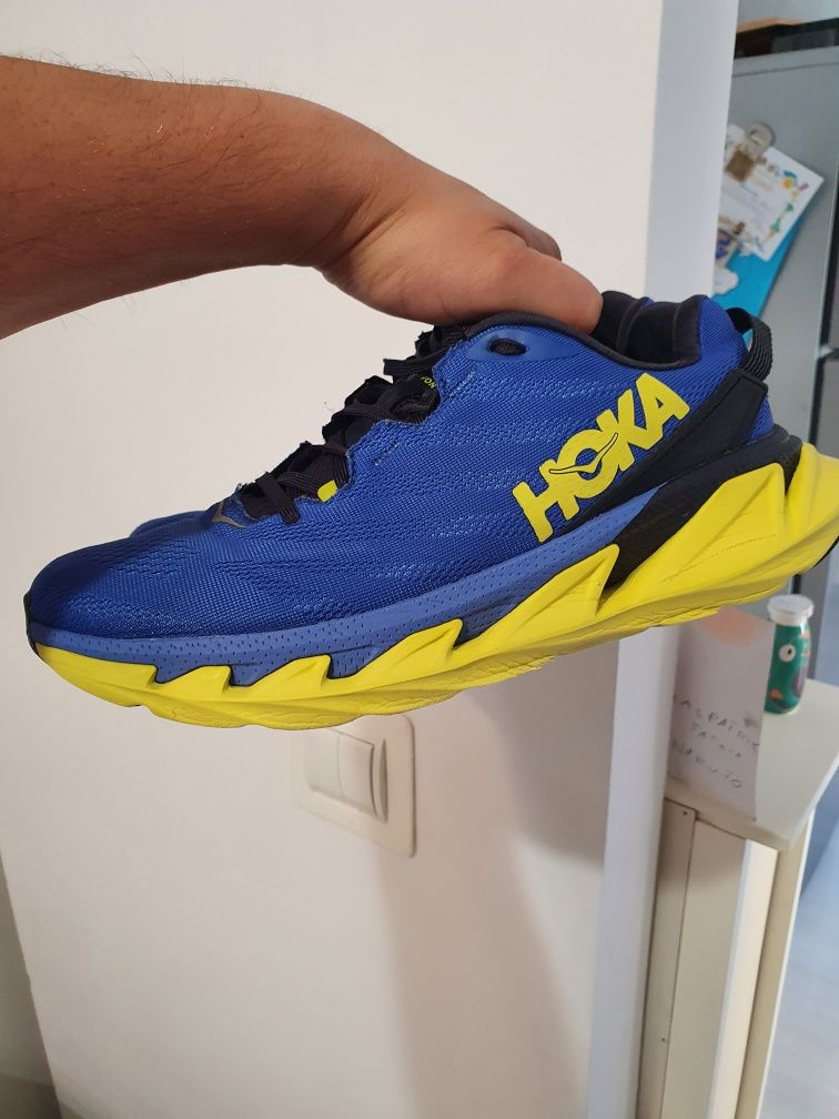Hoka one elevon 2