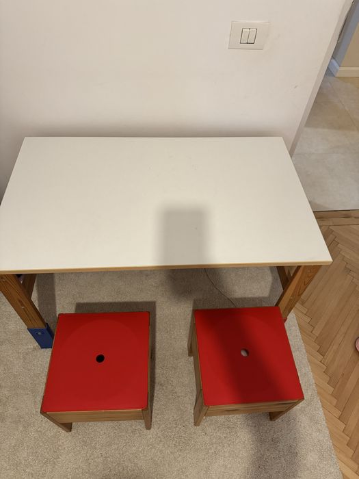 Masa reglabila cu 2 scaune copii IKEA
