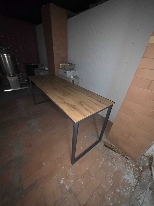 Стол,офисный, для личного использования