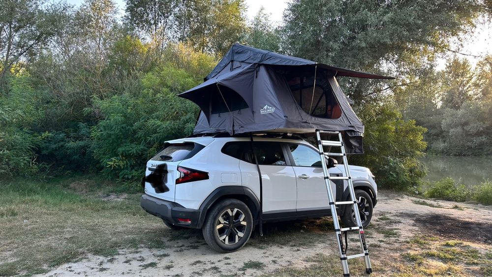 Cort auto 3 persoane