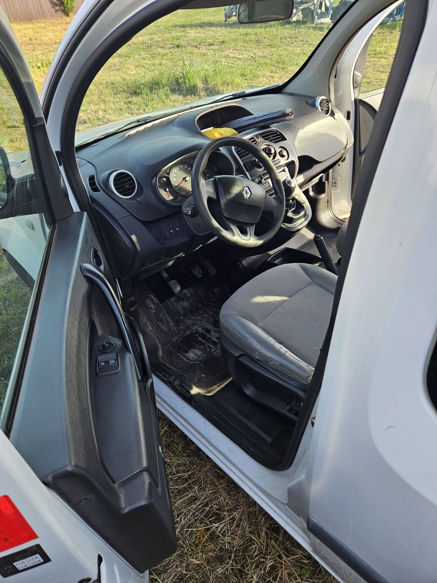 Dezmembrez Renault Kangoo 2019 1.5 DCi Manual – Piese originale