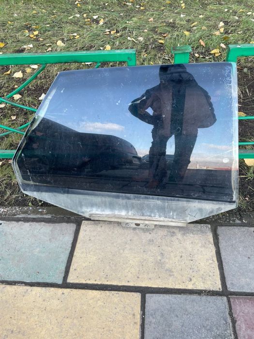 продам стекло двери