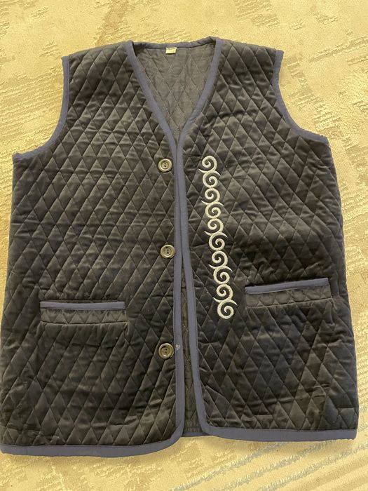 Жакет, жилетка вилюр новая