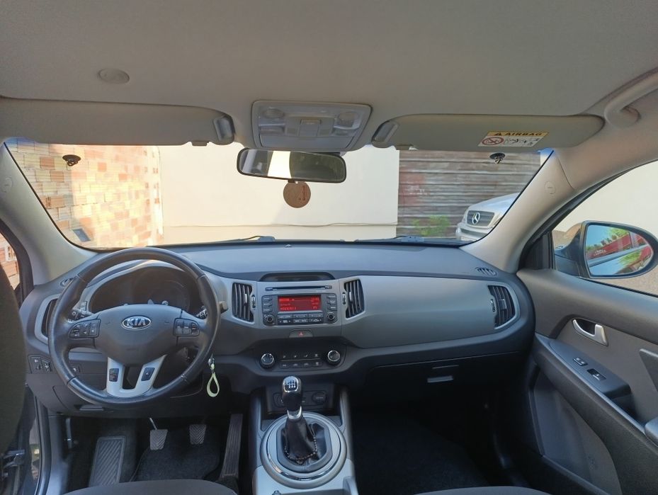 Продавам KIA Sportage