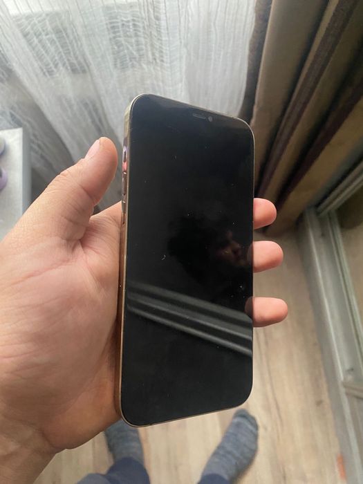Продам Iphone 12 pro max
