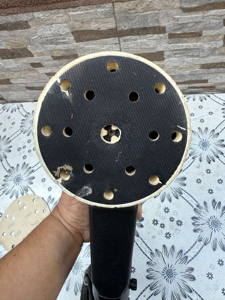 Ексцентършлайф Makita BO6050J /150 мм., 750 W/