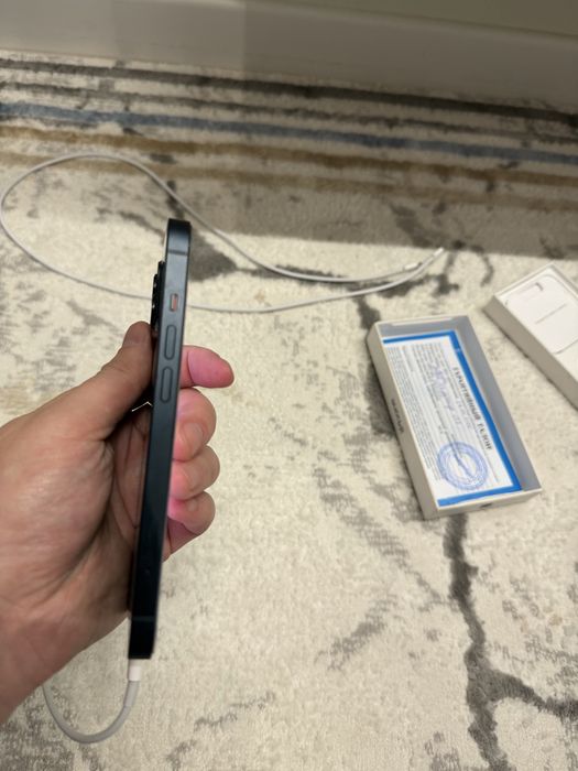 Айфон 13 продам идеал